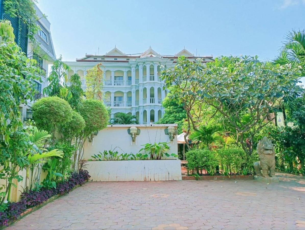 Tan Sokchea Boutique Hotel Sziemreap Kültér fotó